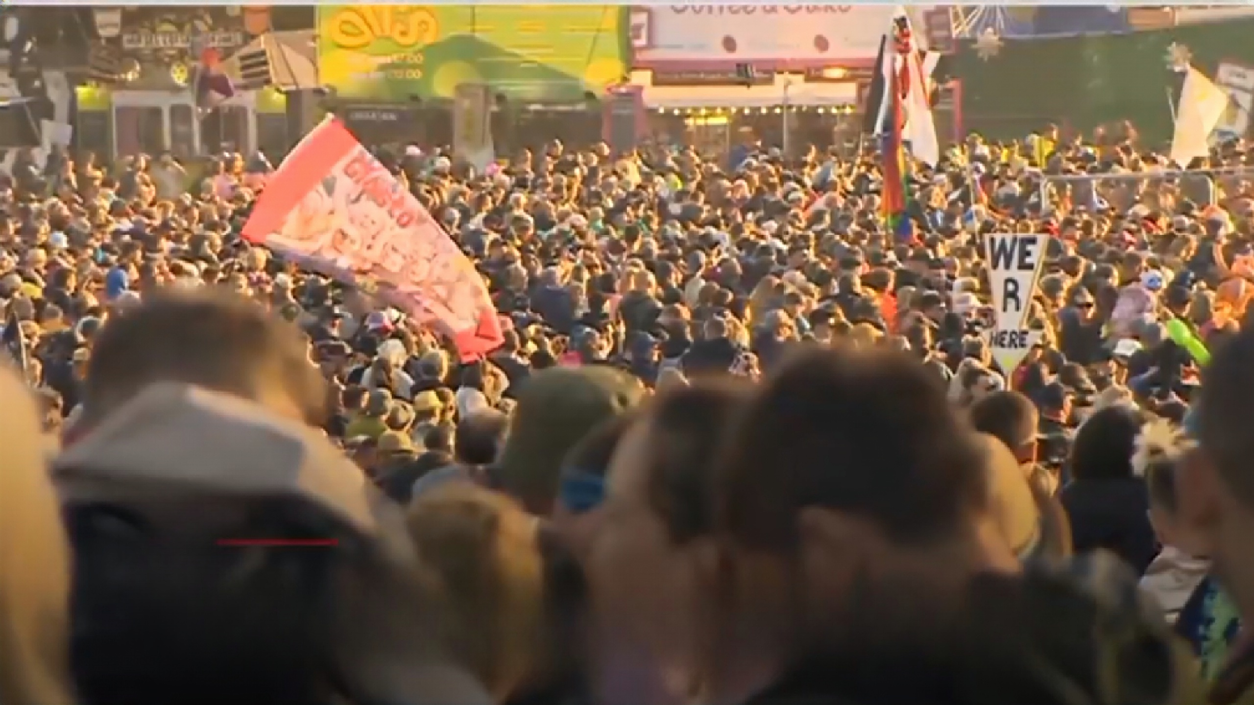 Glastonbury 2027 Tickets Sell Out in Just 42 Minutes as Prices Top £400